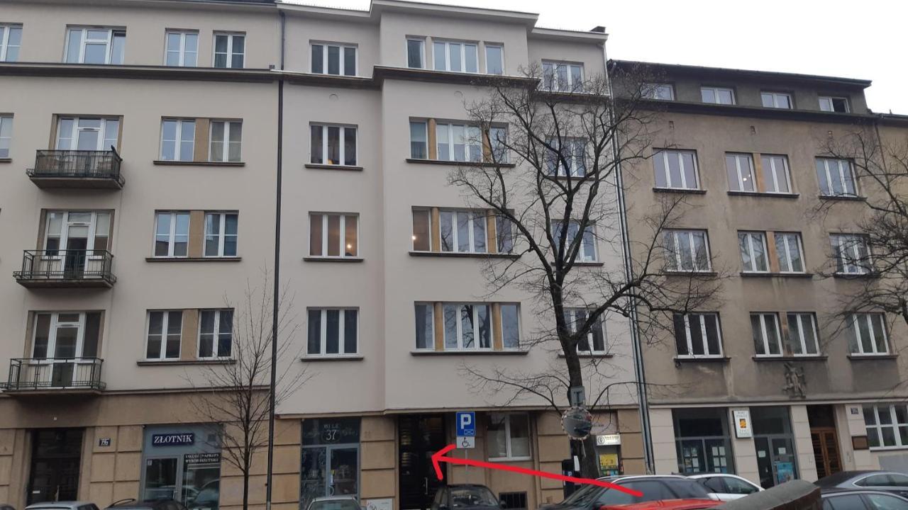 Feelhome Apartment With Kitchen Краків Екстер'єр фото